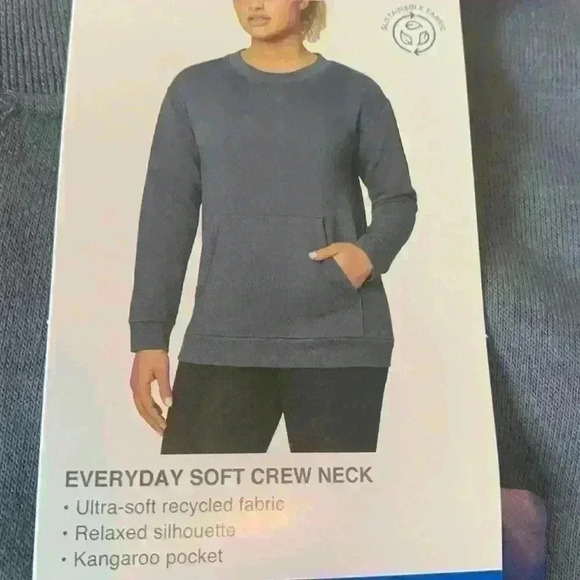 Mondetta crew neck sweatshirt - Picture 2 of 2